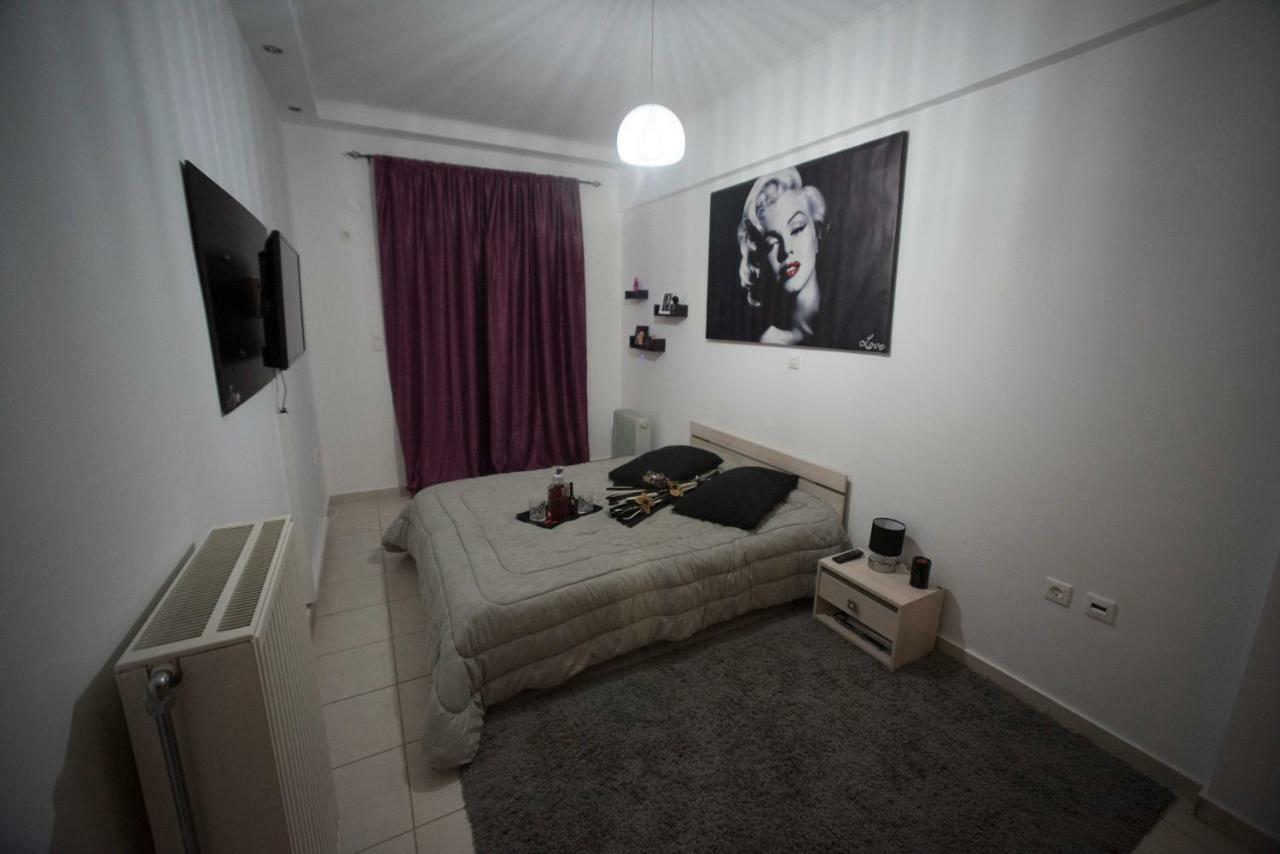 Cristal Apartment Corinth Exterior photo